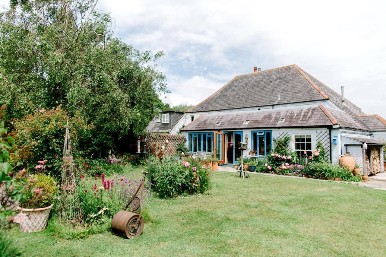 Cosy Cottage Ground Floor Bedroom Ensuite With Private Entrance Chichester Buitenkant foto